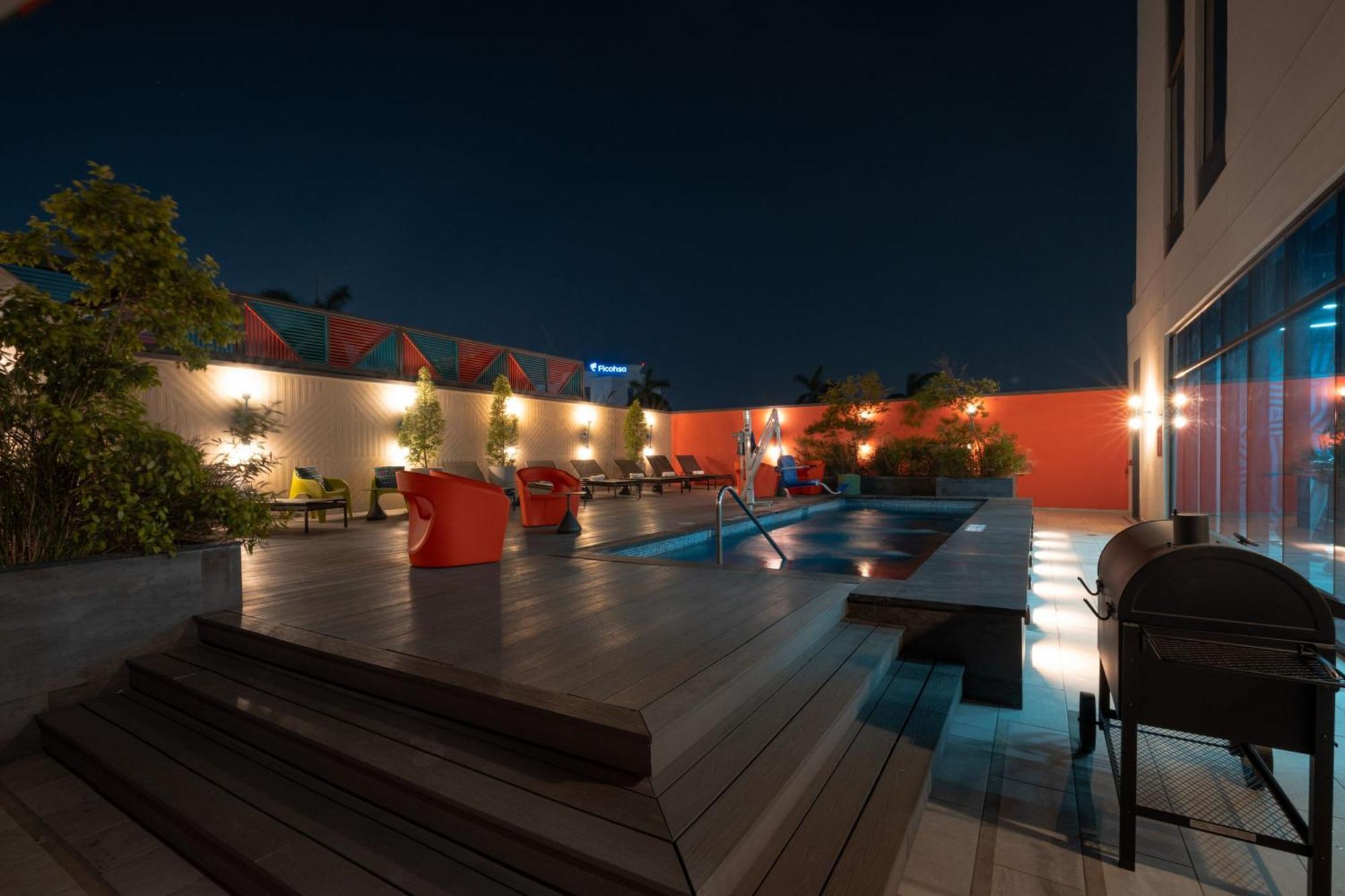 فندق Aloft سان بيدرو سولا المظهر الخارجي الصورة